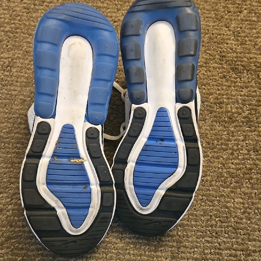 Nike Air Max 270 in White and Blue 6Y - Picture 4 of 6
